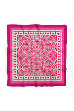 B2 SEAMPLESS BANDANA