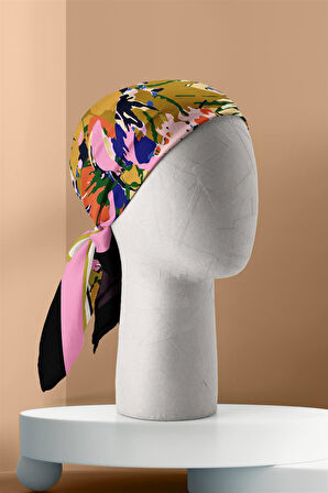 B117 COLORFUL FLOWERS BANDANA