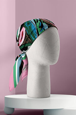 B113 COLOUFUL ORIANTAL BANDANA