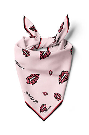 B77 Modabutik Dudak Desenli Bandana