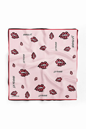 B77 Modabutik Dudak Desenli Bandana