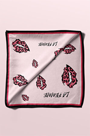 B77 Modabutik Dudak Desenli Bandana