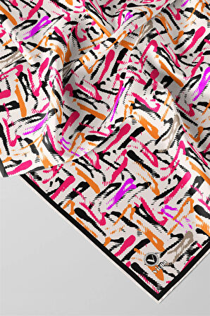 Twill Geometrik Desenli Pembe - Turuncu Renkli 90x90 Eşarp (İpek İçermez) Dikim Şekli : El Dikişi
