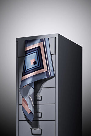 %100 Twill İpek Kare Desenli İndigo - Pudra Renkli 90x90 Eşarp Kenar Dikiş Şekli El Dikişli