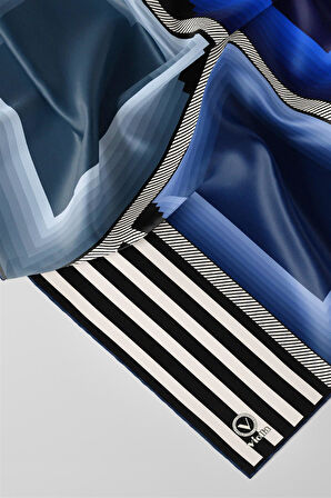 Twill Geometrik Desenli Saks Renkli 90x90 Eşarp (İpek İçermez) Kenar Dikiş Şekli El Dikişli