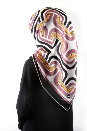 Twill Geometrik Zincir Desenli Pembe Renkli 90x90 Eşarp (İpek İçermez) Kenar Dikiş Şekli El Dikişli