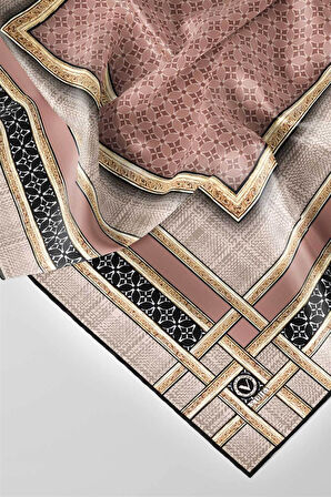 Twill Gold Bordürlü Geometrik Desenli Pudra Renkli 90x90 Eşarp (İpek İçermez) Kenar Dikiş Şekli El Dikişli
