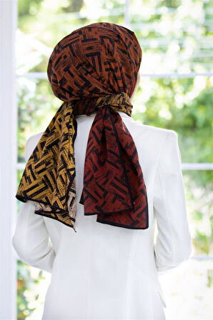 LÜKS MEDİNE İPEĞİ DEGRADELİ ÇİZGİ DESENLİ HARDAL RENKLİ 75X195 KIRIŞMAZ ŞAL MOSS KREP DİKİŞ TİPİ İTALYAN DİKİŞLİ