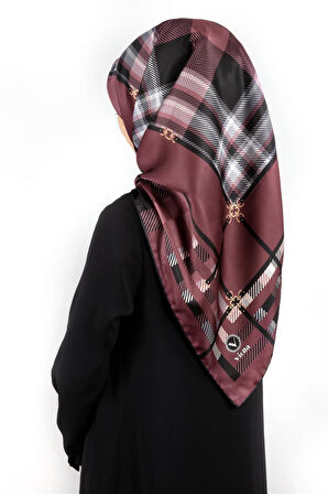 Twill Kemerli ve Ekose Desenli Gül Kurusu Renkli 90x90 Eşarp (İpek İçermez)Kenar Dikiş Şekli El Dikişli