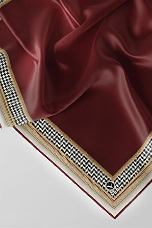 Twill Kazayak Bordür Desenli Bordo Renkli 90x90 Eşarp (İpek İçermez) Kenar Dikiş Şekli El Dikişli