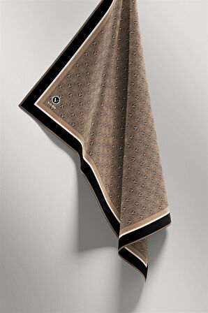 Twill V Desenli Sütlükahve Renkli 90x90 Eşarp (İpek İçermez) Dikim Şekli : El Dikişi