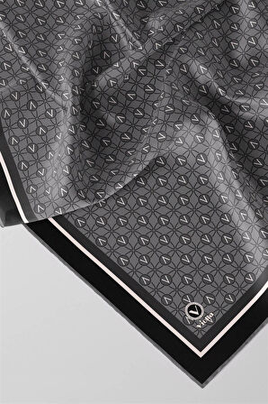 Twill V Desenli Füme Renkli 90x90 Eşarp (İpek İçermez) Dikim Şekli : El Dikişi