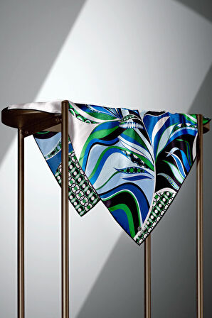 100% Twill Etnik Yaprak Desenli Saks Renkli 90x90 Dikim Şekli : El Dikişi Eşarp