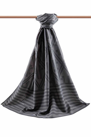 LÜKS MEDİNE MONOGRAM DESENLİ FÜME RENKLİ 75X195 KIRIŞMAZ ŞAL MOSS KREP DİKİŞ TİPİ İTALYAN DİKİŞLİ