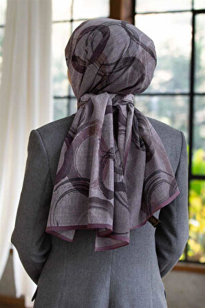 LÜKS MEDİNE GEOMETRİK DESENLİ PUDRA RENKLİ 75X195 KIRIŞMAZ ŞAL MOSS KREP DİKİŞ TİPİ İTALYAN DİKİŞLİ