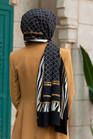 LÜKS MEDİNE ZEBRALI BAKLAVA DESENLİ SİYAH RENKLİ 75X195 KIRIŞMAZ ŞAL MOSS KREP DİKİŞ TİPİ İTALYAN DİKİŞLİ