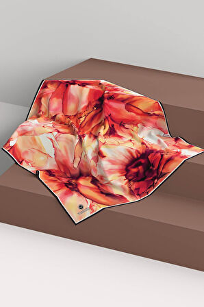 %100 Twill İpek Batik Çiçek Desenli Hardal - Kırmızı Renkli 90x90 Eşarp Kenar Dikiş Şekli El Dikişli