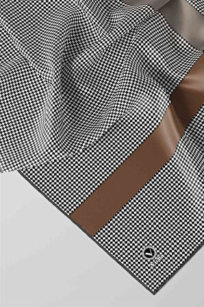 Twill Kazayaklı Şerit Desenli Gümüş Renkli 90x90 Eşarp (İpek İçermez) Dikim Şekli : El Dikişi