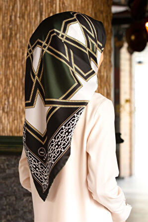 Twill Osmanlı Çini Desenli Zümrüt Yeşili Renkli 90x90 Eşarp (İpek İçermez)Kenar Dikiş Şekli El Dikişli