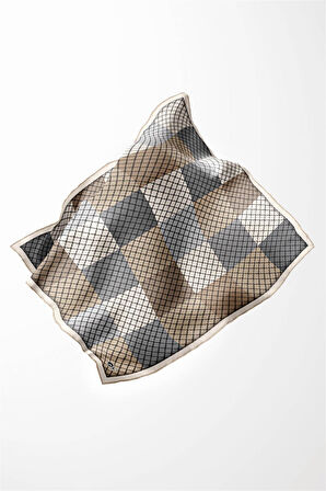 Twill Kare Desenli Bej Renkli 90x90 Eşarp (İpek İçermez) Kenar Dikiş Şekli El Dikişli