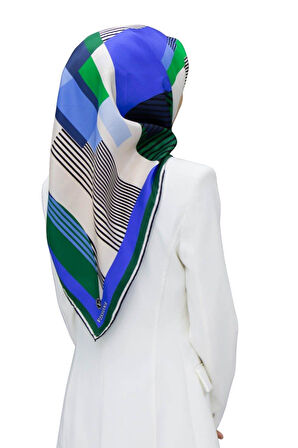 100% Twill İpek Geometrik Desenli Saks - Zümrüt Yeşili Renkli 90x90 Dikim Şekli : El Dikişi Eşarp