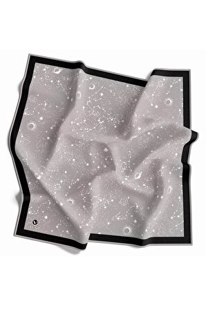 Twill Galaksi Desenli Gri Renkli 90x90 Eşarp (İpek İçermez) Kenar Dikiş Şekli El Dikişli