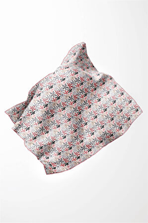 Twill Renkli Çiçek Desenli Pudra Renkli 90x90 Eşarp (İpek İçermez) Kenar Dikiş Şekli El Dikişli