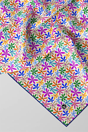 Twill Renkli Çiçek Desenli Lacivert Renkli 90x90 Eşarp (İpek İçermez) Kenar Dikiş Şekli El Dikişli