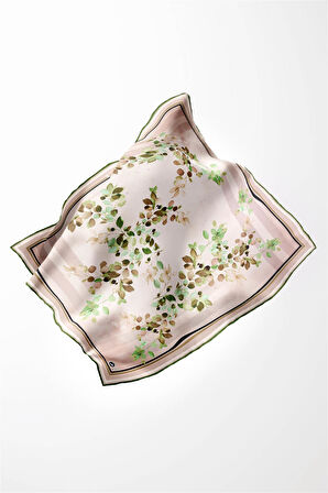 Twill Çiçek Desenli Zümrüt Yeşili Renkli 90x90 Eşarp (İpek İçermez) Kenar Dikiş Şekli El Dikişli