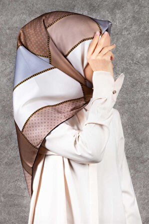 Twill Geometrik Desenli Gri - Bej Renkli 90x90 Eşarp (İpek İçermez) Kenar Dikiş Şekli El Dikişli