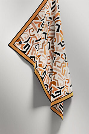 Twill Geometrik Desenli Hardal Renkli 90x90 Eşarp (İpek İçermez) Kenar Dikiş Şekli El Dikişli