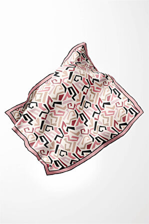 Twill Geometrik Desenli Pudra Renkli 90x90 Eşarp (İpek İçermez) Kenar Dikiş Şekli El Dikişli
