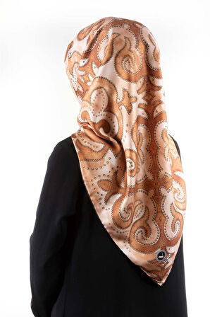 Twill Barok Desenli Taba Renkli 90x90 Eşarp (İpek İçermez) Kenar Dikiş Şekli El Dikişli