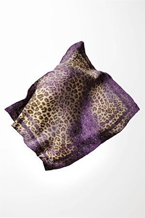 Twill Leopar Desenli Mor Renkli 90x90 Eşarp (İpek İçermez) Kenar Dikiş Şekli El Dikişli