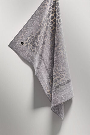 Twill Leopar Desenli Gri Renkli 90x90 Eşarp (İpek İçermez) Kenar Dikiş Şekli El Dikişli