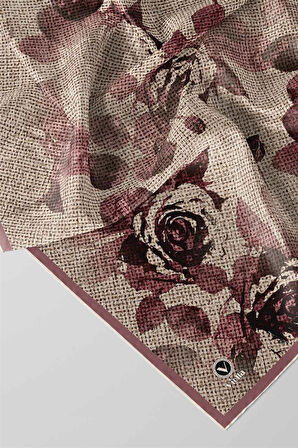 Twill Gül Desenli Pudra Renkli 90x90 Eşarp (İpek İçermez) Kenar Dikiş Şekli El Dikişli