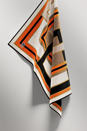 Twill Çerçeve Desenli Siyah - Taba Renkli 90x90 Eşarp (İpek İçermez) Kenar Dikiş Şekli El Dikişli