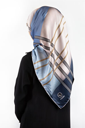 Twill Geometrik Desenli Bebe Mavisi Renkli 90x90 Eşarp (İpek İçermez) Kenar Dikiş Şekli El Dikişli