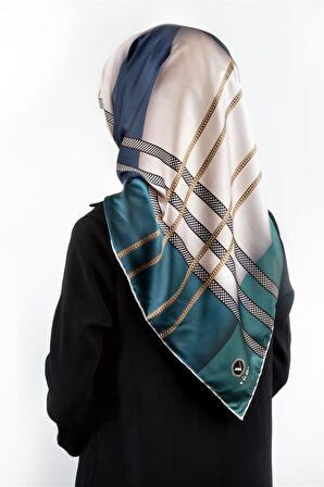 Twill Geometrik Desenli Petrol Yeşili - İndigo Renkli 90x90 Eşarp (İpek İçermez) Kenar Dikiş Şekli El Dikişli