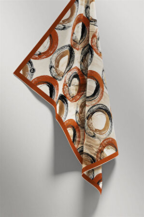 Twill Geometrik Fırça Darbesi Desenli Taba Renkli 90x90 Eşarp (İpek İçermez) Kenar Dikiş Şekli El Dikişli