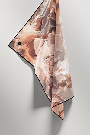 Twill Batik Desenli Bej Renkli 90x90 Eşarp (İpek İçermez) Kenar Dikiş Şekli El Dikişli