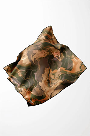 Twill Batik Desenli Hardal Renkli 90x90 Eşarp (İpek İçermez) Kenar Dikiş Şekli El Dikişli