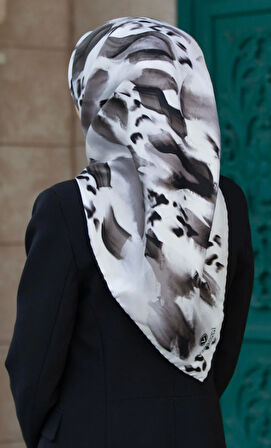 Vissona Tivil İpek Eşarp 51800-1-0001-0002 Beyaz Karışık Desen