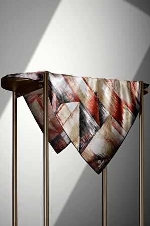 %100 Twill İpek Efektli ve Geometrik Desenli Bej - Kırmızı Renkli 90x90 Eşarp Dikim Şekli : El Dikişi