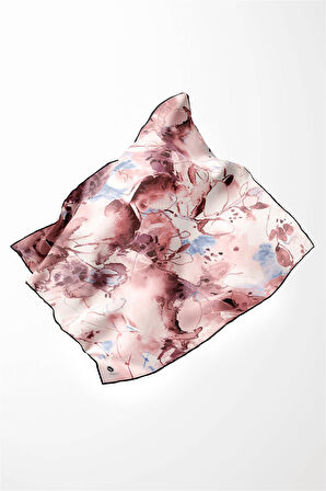 Twill Batik Çiçek Desenli Pudra Renkli 90x90 Eşarp (İpek İçermez) Kenar Dikiş Şekli El Dikişli