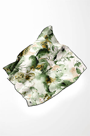 Twill Batik Çiçek Desenli Zümrüt Yeşili Renkli 90x90 Eşarp (İpek İçermez) Kenar Dikiş Şekli El Dikişli