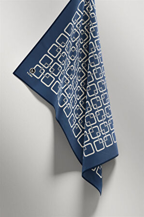 Twill Geometrik Desenli İndigo Renkli 90x90 Eşarp (İpek İçermez) Kenar Dikiş Şekli El Dikişli