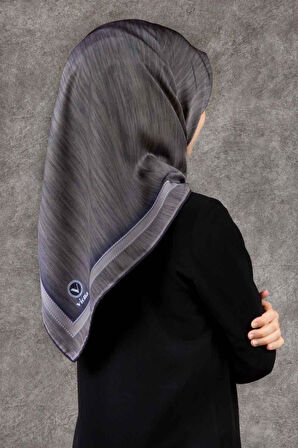 Twill Efektli Bordür Desenli Gri Renkli 90x90 Eşarp (İpek İçermez) Dikim Şekli : El Dikişi