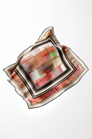 Twill Gold Çerçeveli ve Fırça Desenli Pudra Renkli 90x90 Eşarp (İpek İçermez) Dikim Şekli : El Dikişi