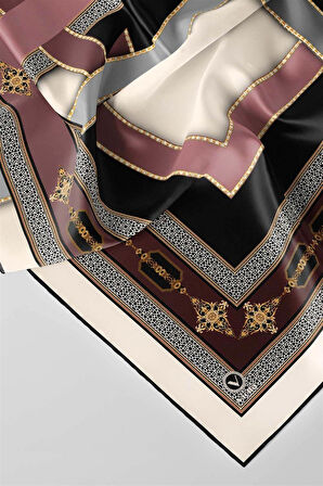 Twill Gold Detaylı ve Antik Motif Desenli Pudra Renkli 90x90 Eşarp (İpek İçermez) Kenar Dikiş Şekli El Dikişli